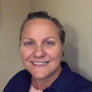 Meet your Posher, Holly